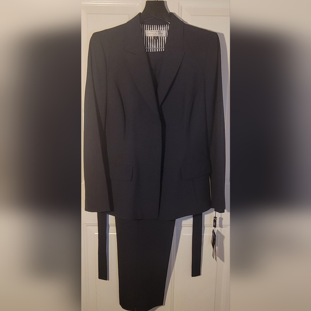 NWT 2pc Blue Petite Tahari Pantsuit